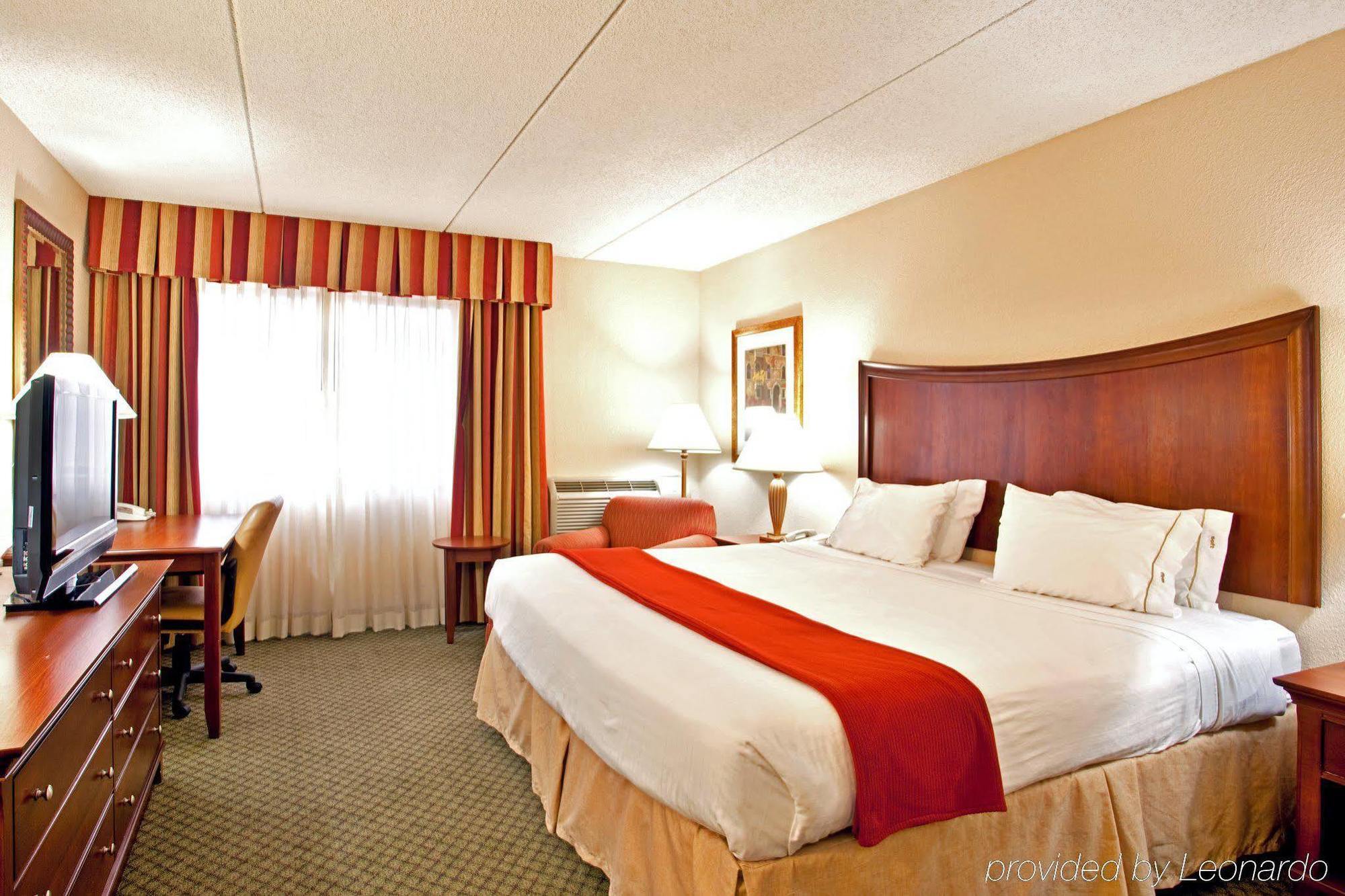 Holiday Inn Express Milwaukee - West Medical Center, An Ihg Hotel Wauwatosa Pokoj fotografie